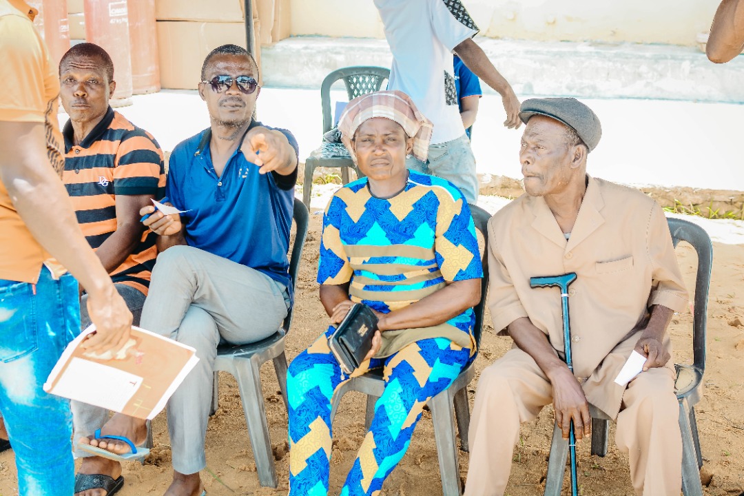 A patient receives support from a healthcare worker at a JP Foundation outreach